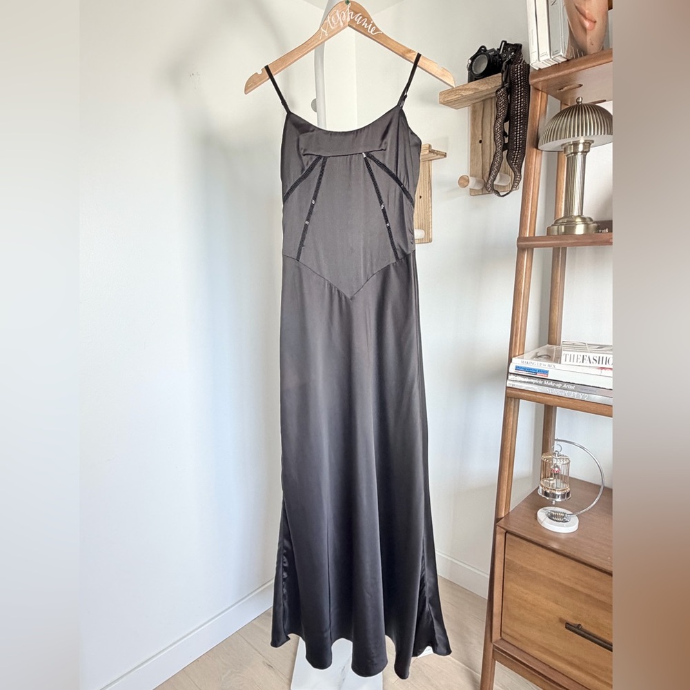 Commense Lace Up Back Satin Maxi Dress  Black  Extra Small  New With Tags - Picture 4 of 10